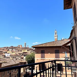 Vicolo Dell'oro , Siena Włochy